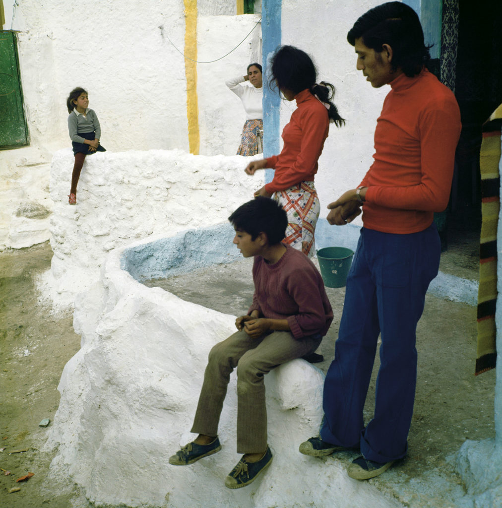 Carlos Perez Siquier. La Chanca, Almería, 1965. © Carlos Pérez Siquier