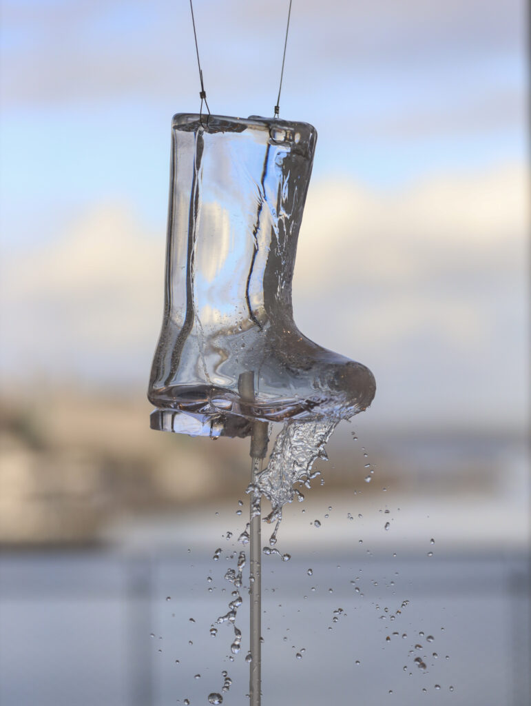 Yuko Mohri Moré Moré (Leaky): Fontana, 2025