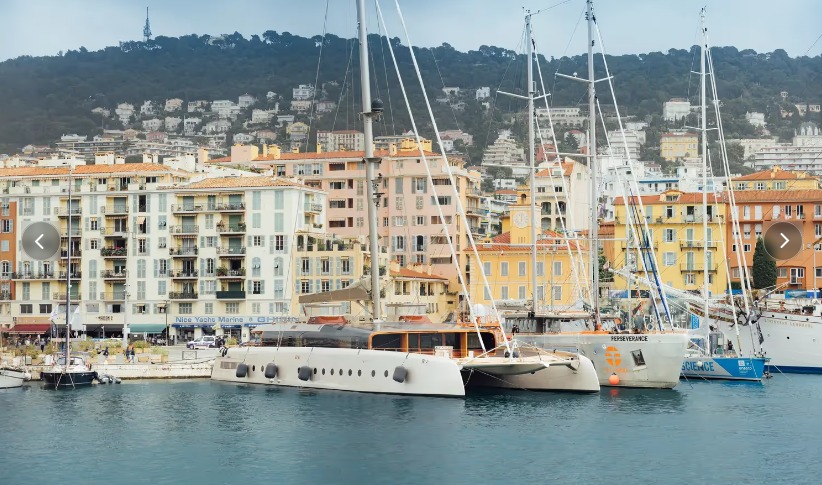 La nave Art Explora attracca a Barcellona e Ibiza