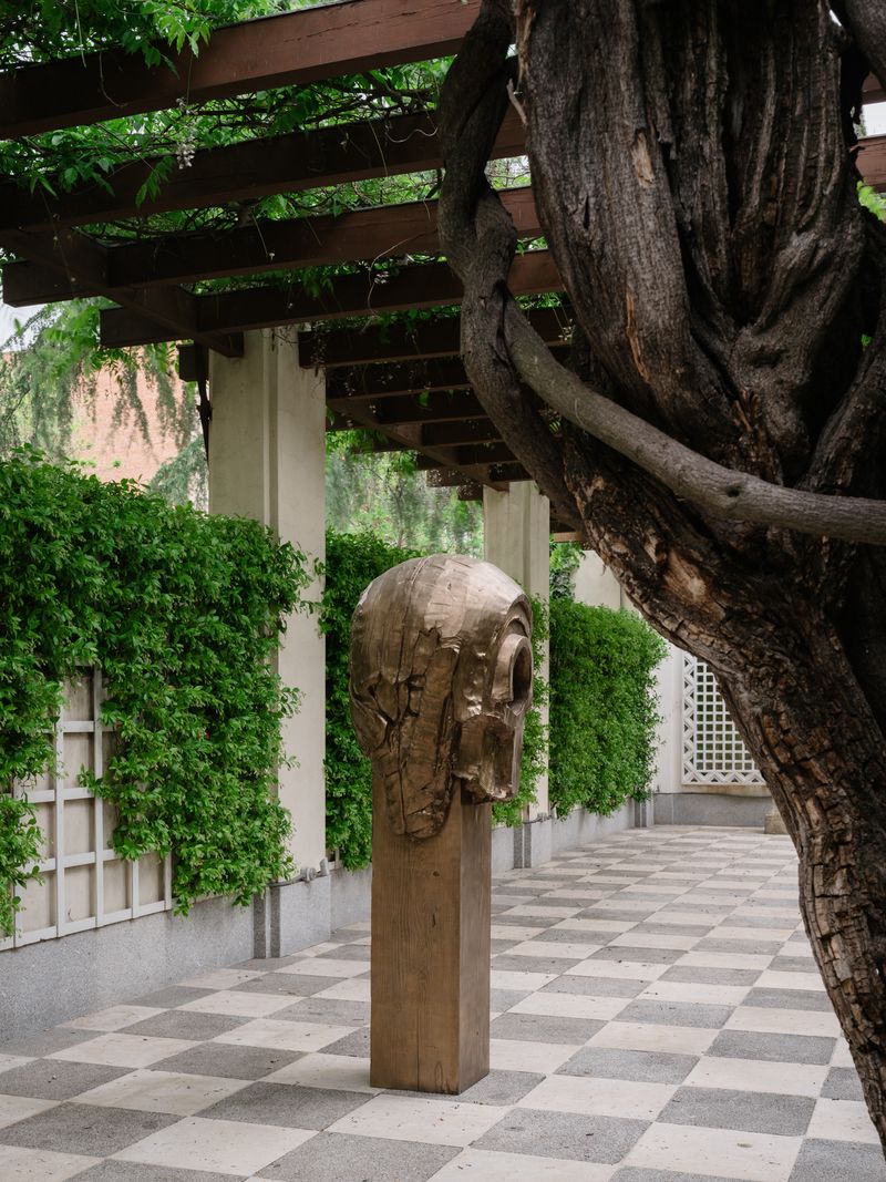 Tommaso Houseago. Testa classica I, 2010