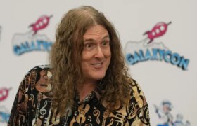 Il musical Weird Al è in sviluppo dal team di Beetlejuice