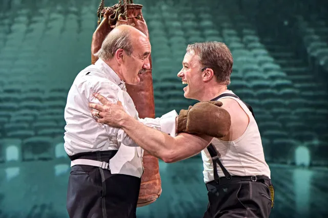 Magic al Chichester Festival Theatre: recensione