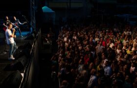 IN DIRETTA: la serata finale del Festival di Sanremo riserva già le sue prime sorprese
