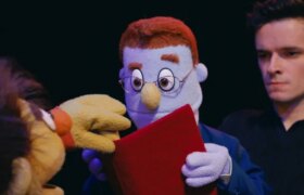 Avenue Q pubblica il video dell’esibizione «Se fossi gay»
