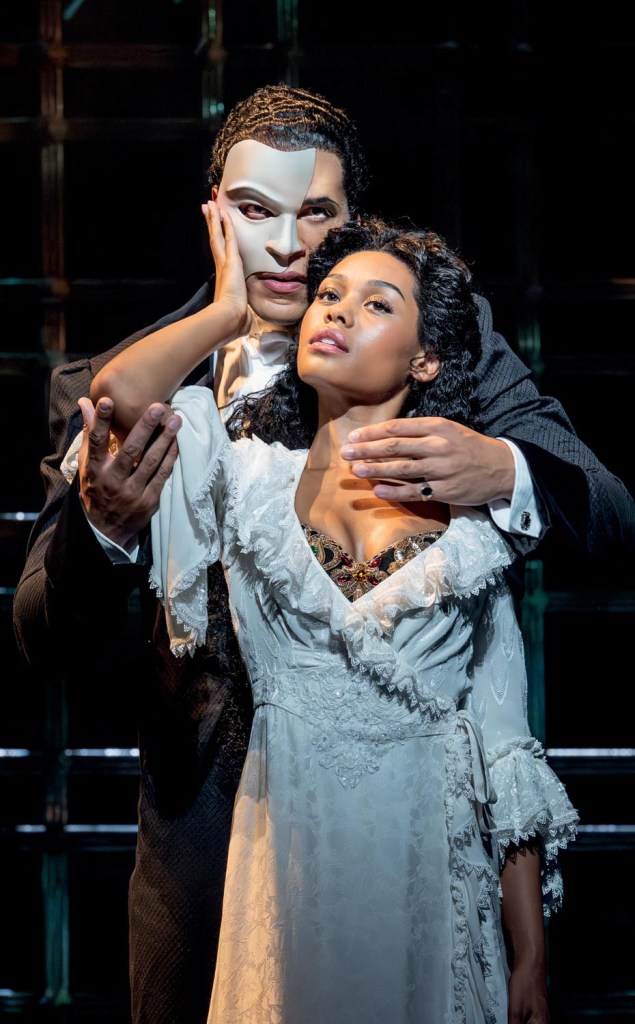 Jordan Donica and Beatrice Penny Touré. Photo by Johan Persson