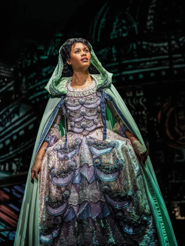 Beatrice Penny-Touré as Christine. Photo by Johan Persson