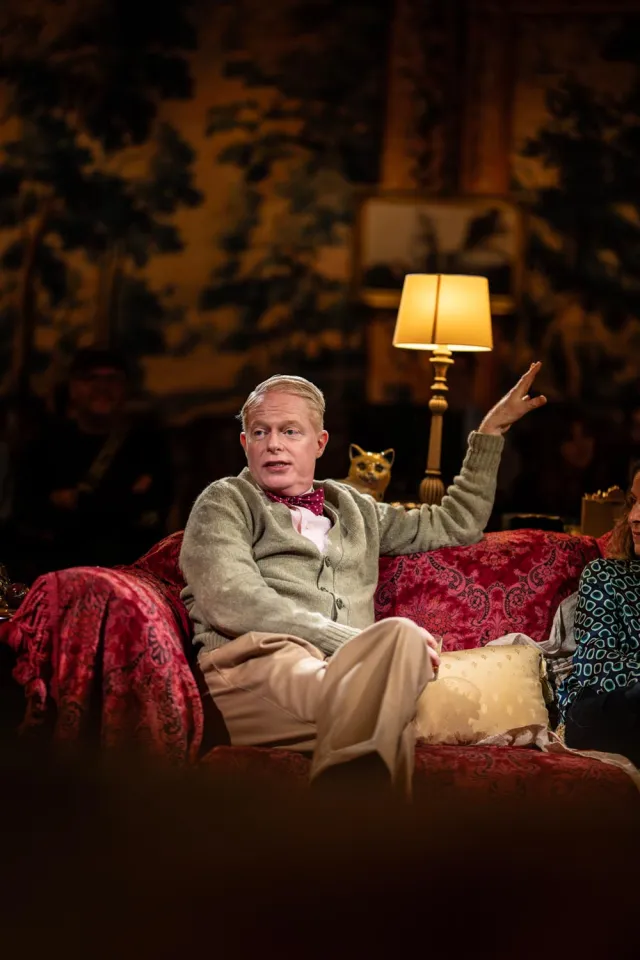 Jesse Tyler Ferguson (Truman Capote) image by Johan Persson (5)