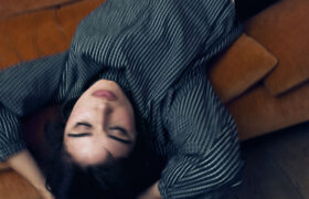 Ascolta il nuovo singolo Anything But di Asha Banks