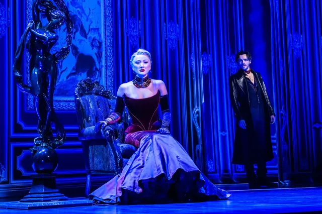 Moulin Rouge tour 2