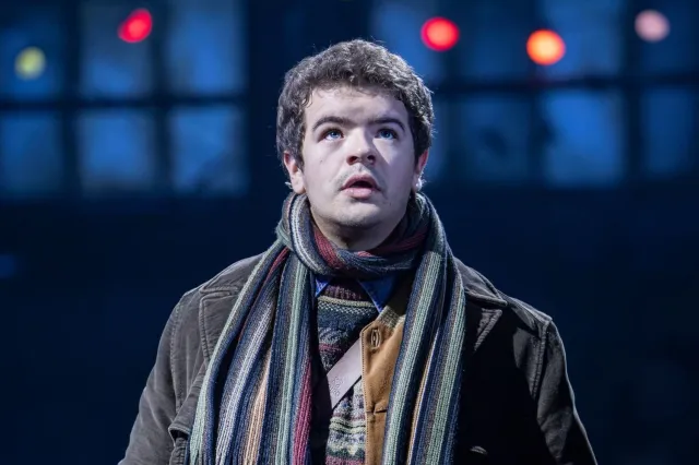 Rent allunga la tournée nel West End e pubblica foto