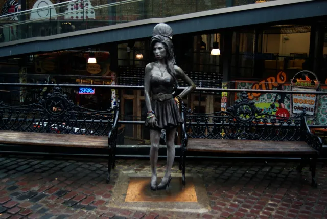 Musical su Amy Winehouse in sviluppo nel West End di Londra, secondo quanto riportato
